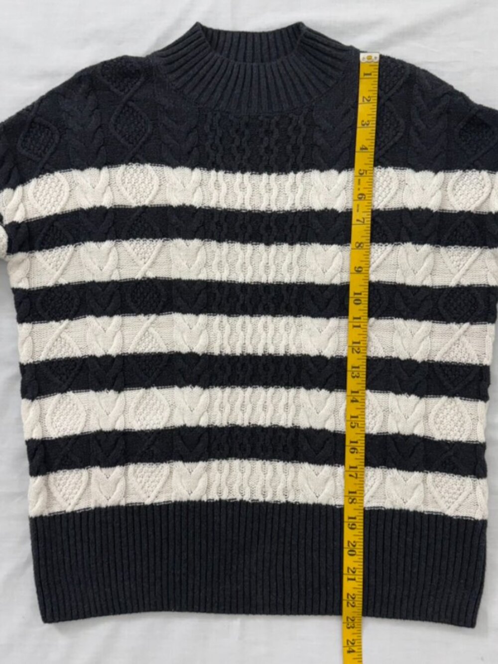 Tahari Women’s Black White Striped Cable Knit Sweater 100% Cotton Womens Size XS - Picture 9 of 10